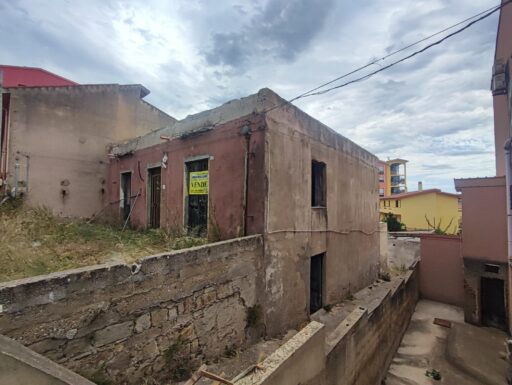 Immobile da ristrutturare – via vivaldi