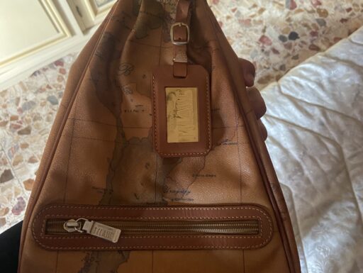 2 borse 1classe alviero martini