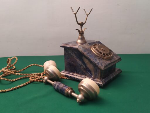 Telefono in marmo d’epoca