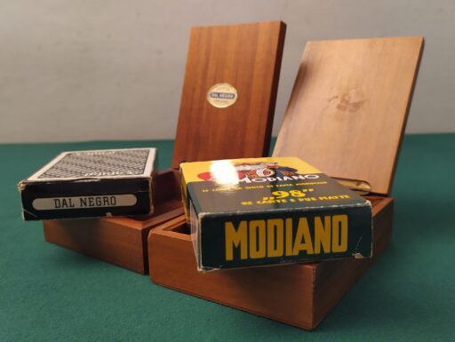 Scatole portacarte in legno