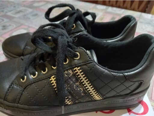 Scarpe guess originali