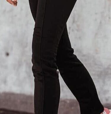 Tuta pantaloni e felpa nuovi con cartellino