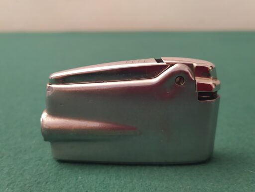 Accendini ronson e accendino zippo toro