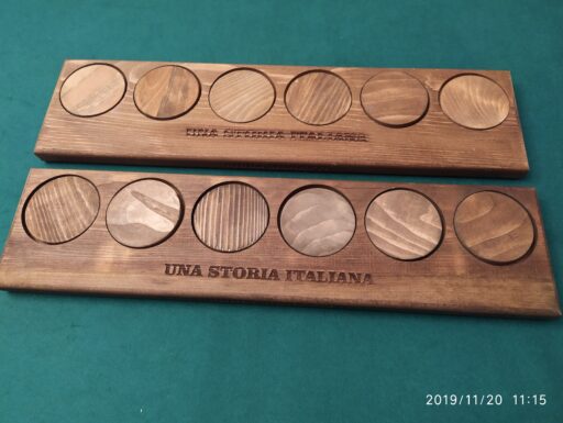 Espositori legno targhe legno birra moretti peroni