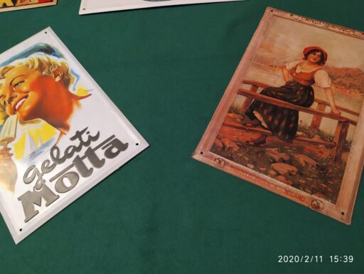 Targhe pubblicita’ storica quarto raggruppamento