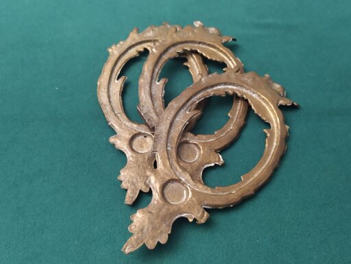 Cornici in ottone con putti