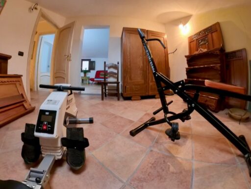 Casa indipendente con giardino