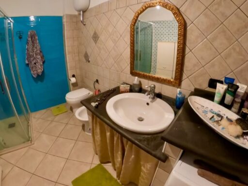 Casa indipendente con giardino