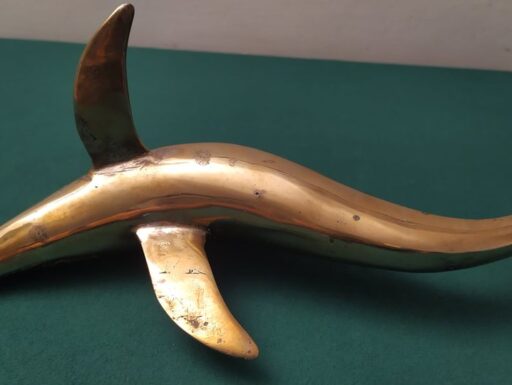 Delfino d’epoca in ottone