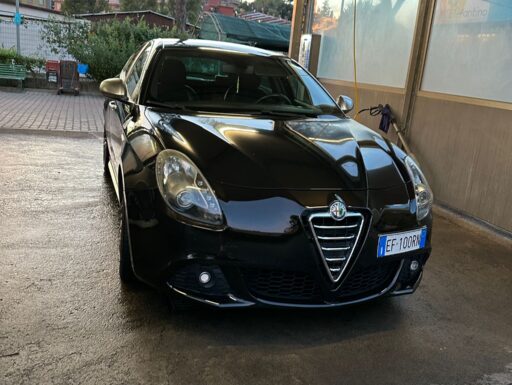 Giulietta quadrifoglio verde