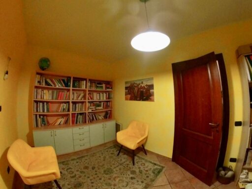 Casa indipendente con giardino