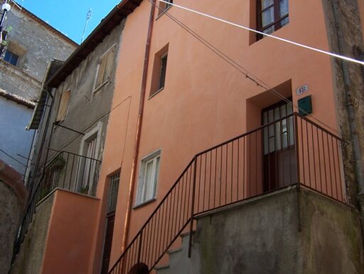 Arsoli (roma) appartamento 80mq nel centro storico