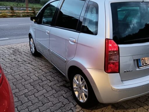 Fiat idea 1.4 blackstar automatica