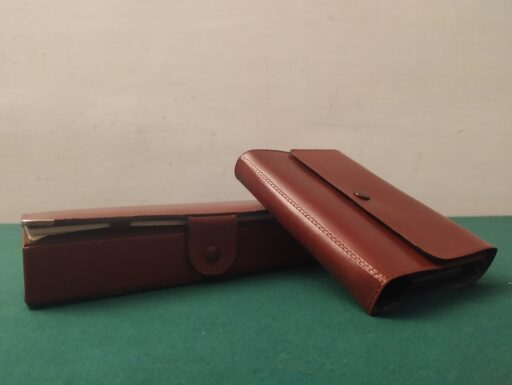 Porta carte in pelle