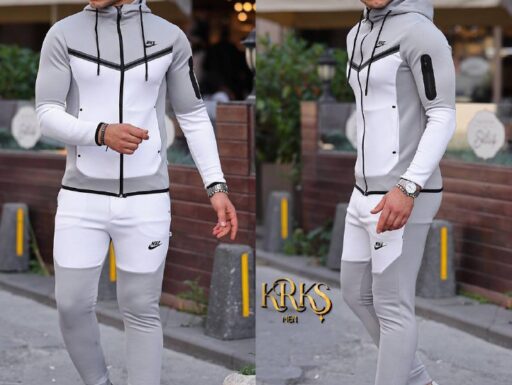 Tute nike tech – spedizione gratuita