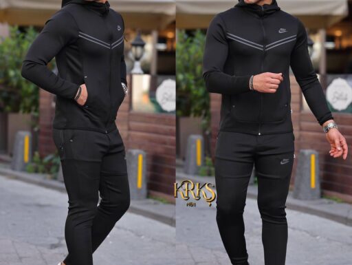 Tute nike tech – spedizione gratuita