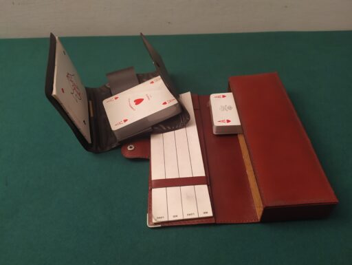 Porta carte in pelle