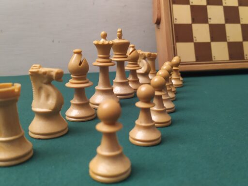 Scacchiera legno cassetto pedine dama