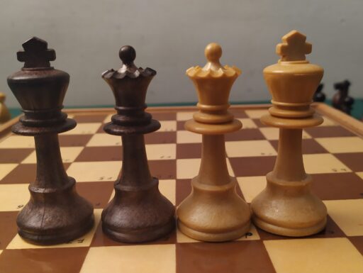 Scacchiera legno cassetto pedine dama