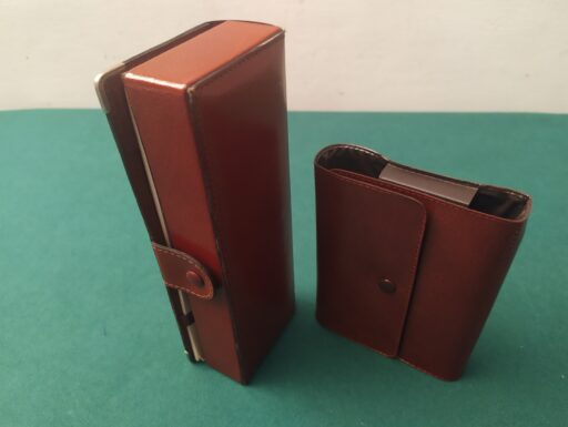 Porta carte in pelle