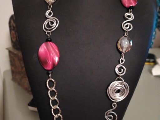 Collane fatte artigianalmente