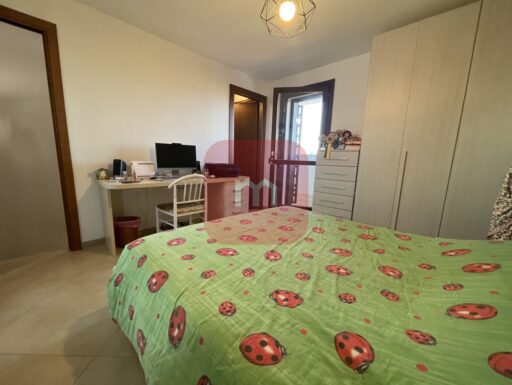 Villino fuori terra in esafamiliare fiumicino