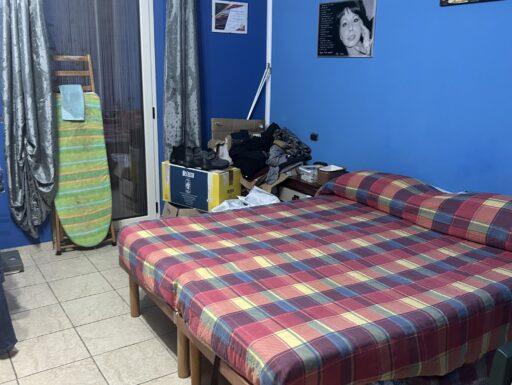 Casa indipendente di 3 livelli di 470m²