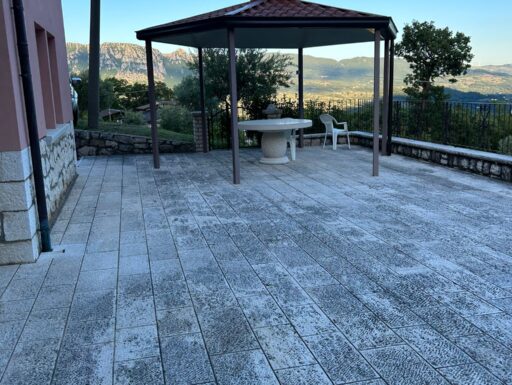 Casa indipendente 340 m² in contrada calvario, cusano mutri