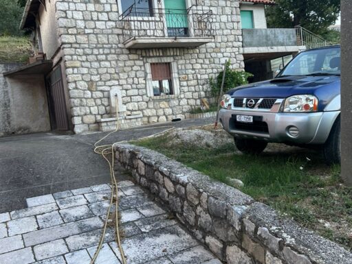 Casa indipendente 340 m² in contrada calvario, cusano mutri