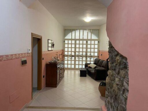 Casa indipendente di 140 m² in vendita a frasso telesino