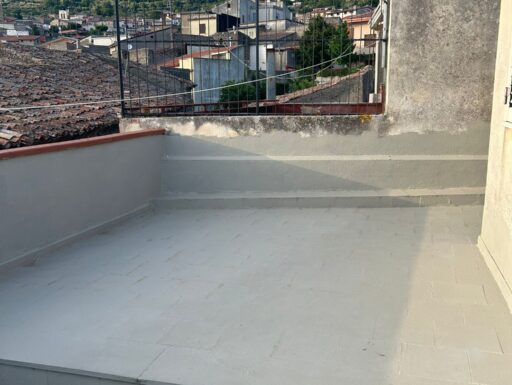 Casa indipendente di 140 m² in vendita a frasso telesino