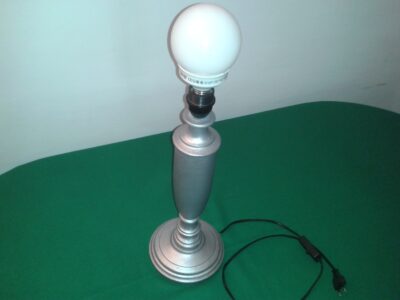 Lampada legno cromata