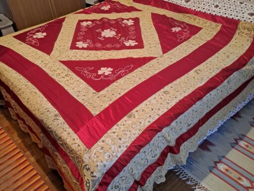 Coperta antiquariato pizzo e seta