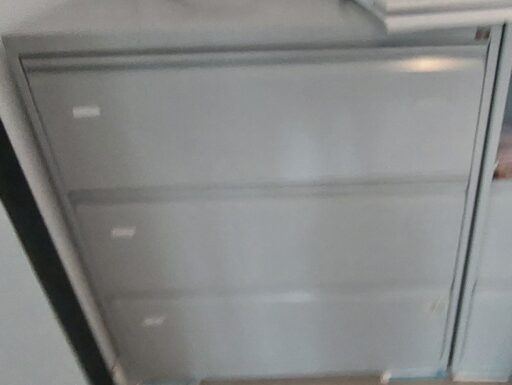 Cassettone in metallo per cartelline appendibili