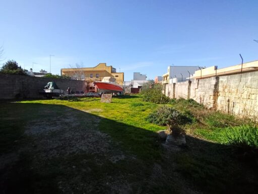 Complesso edilizio in san donaci br