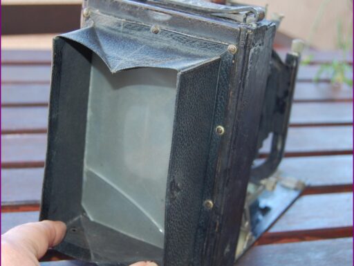 Antica grande macchina fotografica lastre tenax x esposizione