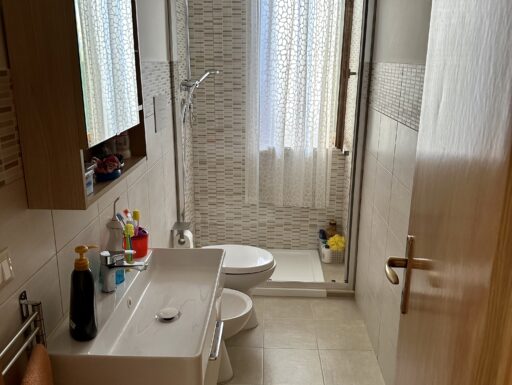 Villetta in contesto residenziale