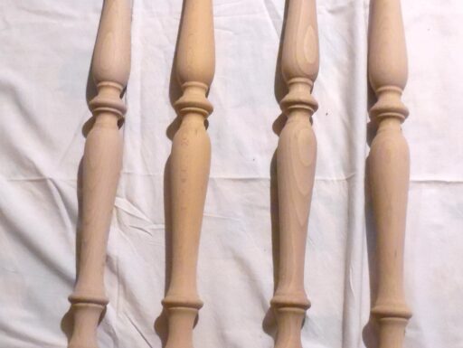 4 gambe per tavolo in legno di faggio