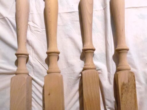 4 gambe per tavolo in legno di faggio