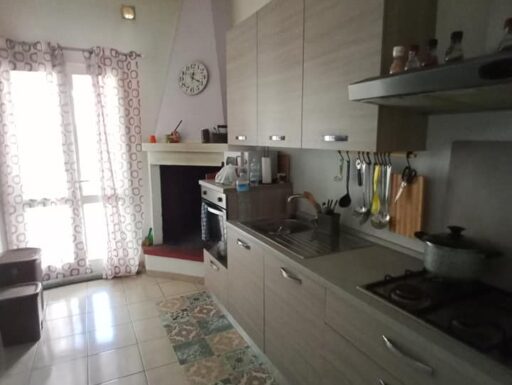 Casa di civile abitazione