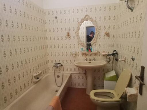 Casa di civile abitazione