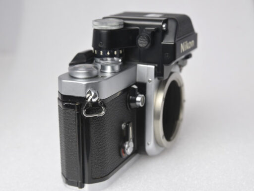 Nikon f2 a argento con esposimetro photomic dp11 e cinghia