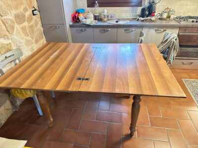 Tavolo a libro arte povera