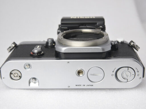Nikon f2 a argento con esposimetro photomic dp11 e cinghia
