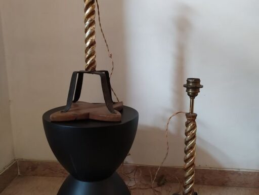 Specchio e candelabri fine 800