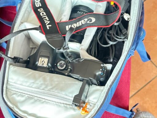 Macchina fotografica digitale canon eos 550d +accessori