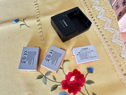 Macchina fotografica digitale canon eos 550d +accessori