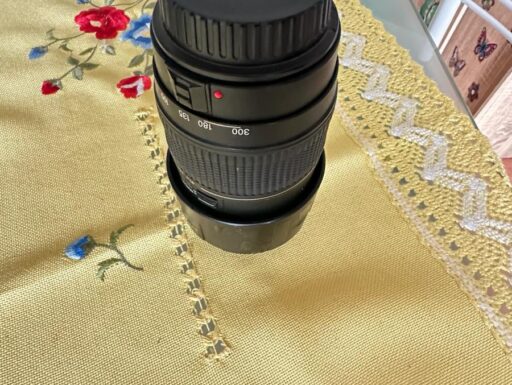 Macchina fotografica digitale canon eos 550d +accessori