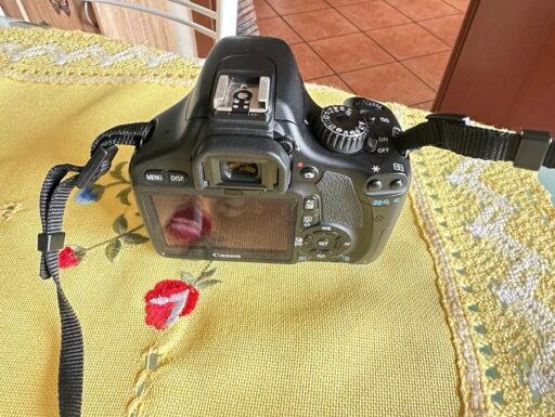 Macchina fotografica digitale canon eos 550d +accessori