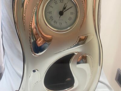 Orologio classico da tavolo